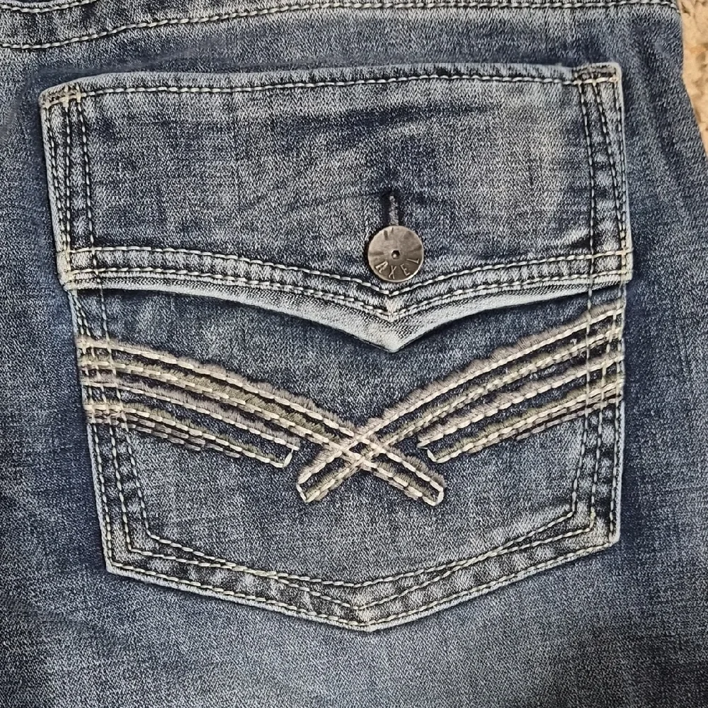 NWOT Men's Axel 40x32 Slim Bootcut Jeans